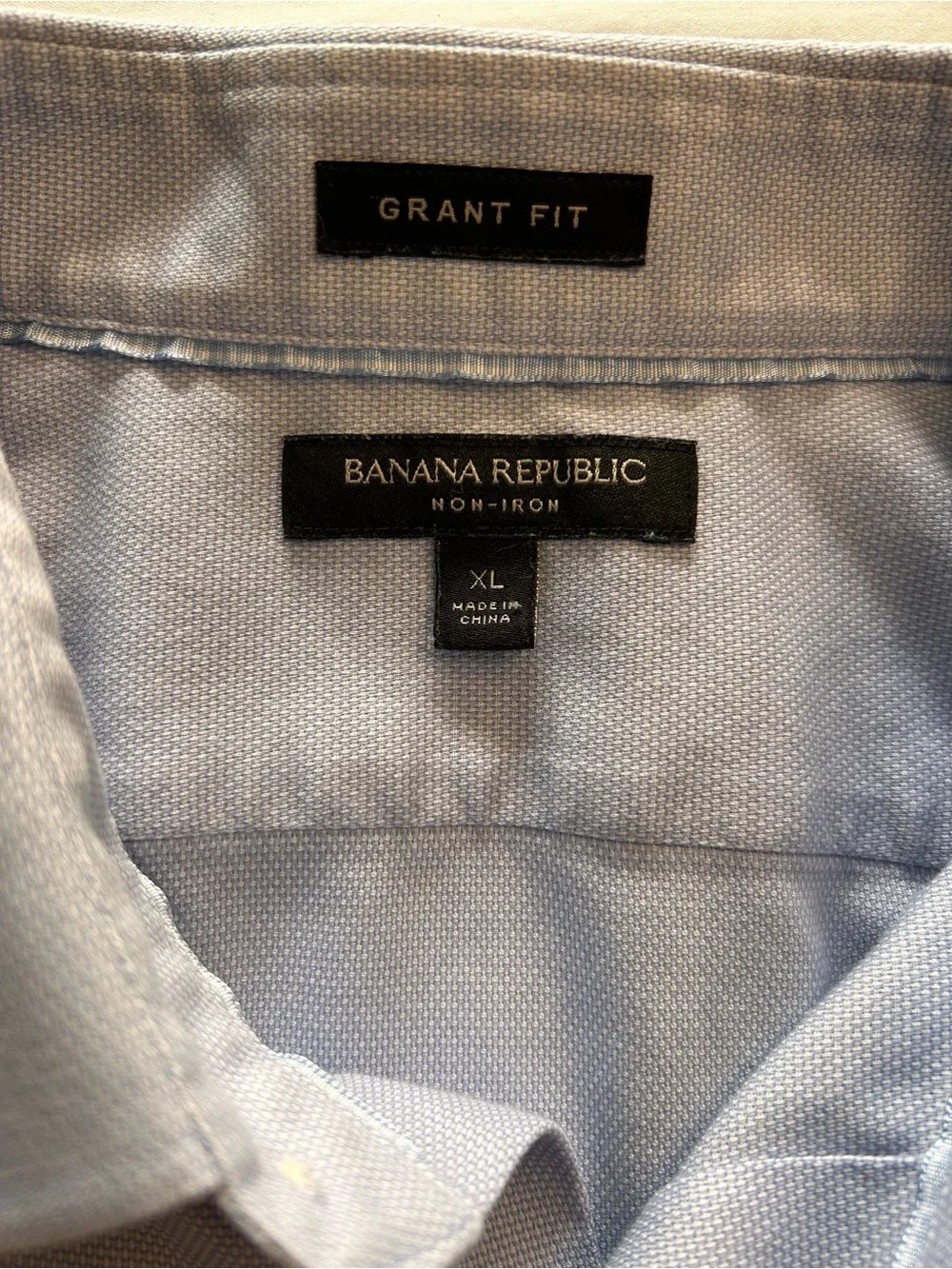 Banana Republic Grant Fit Non-Iron Light Blue Dress Shirt XL